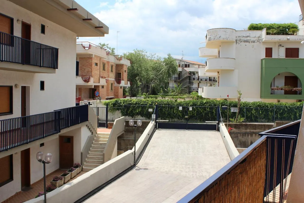 Casa Lucrezia Naxos Bay Apartment Giardini Naxos 0*,  Italy